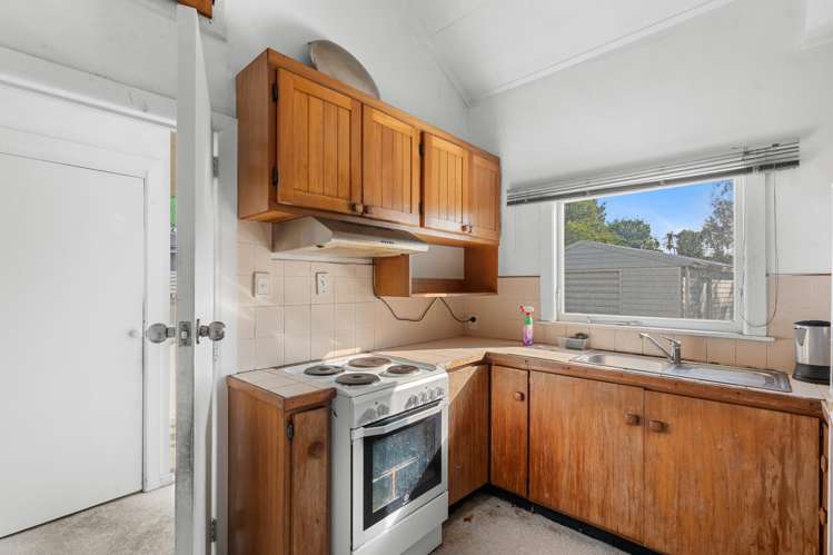 257 Ferry Road Waltham_4