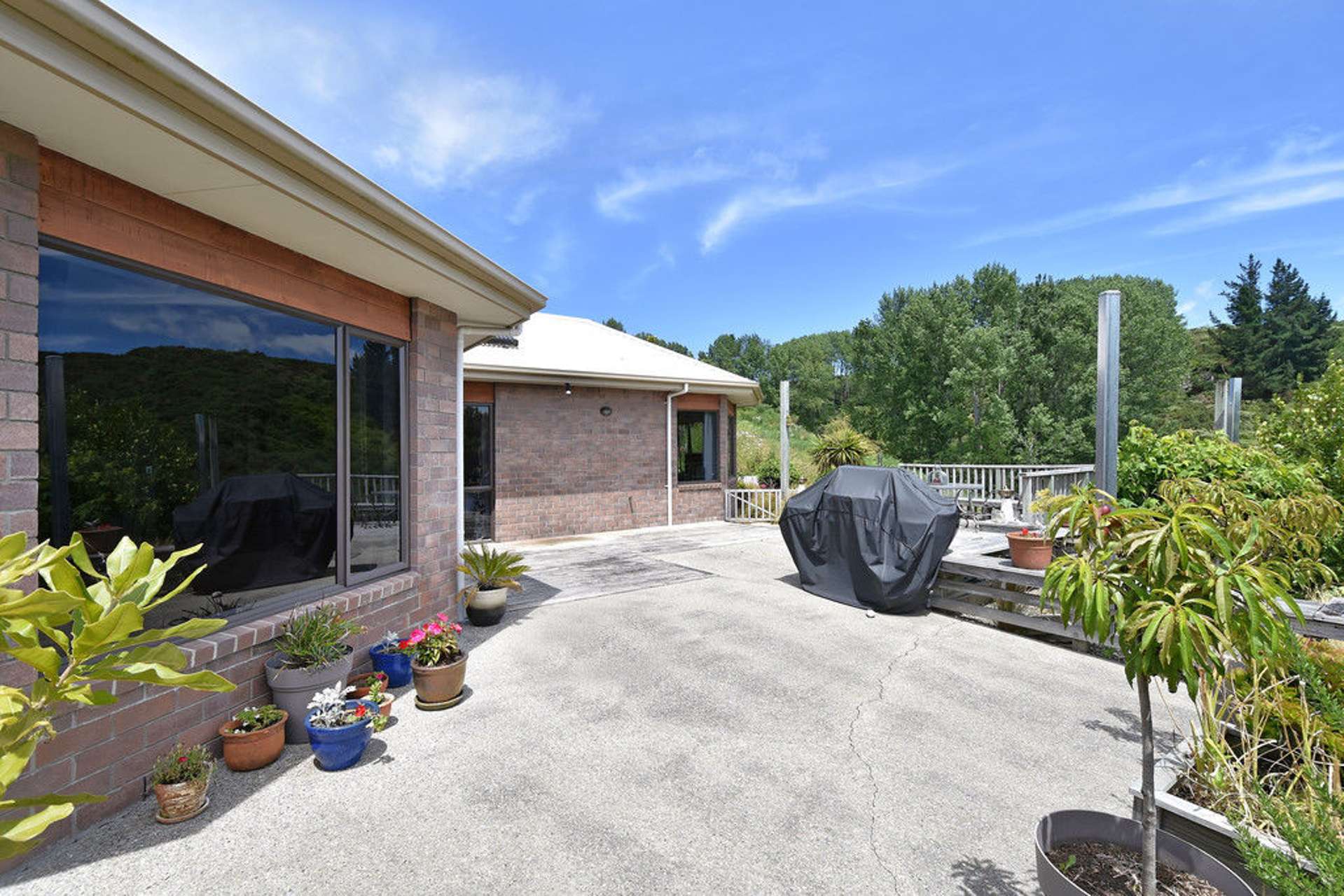 86 Bishopdale Avenue Bishopdale_0