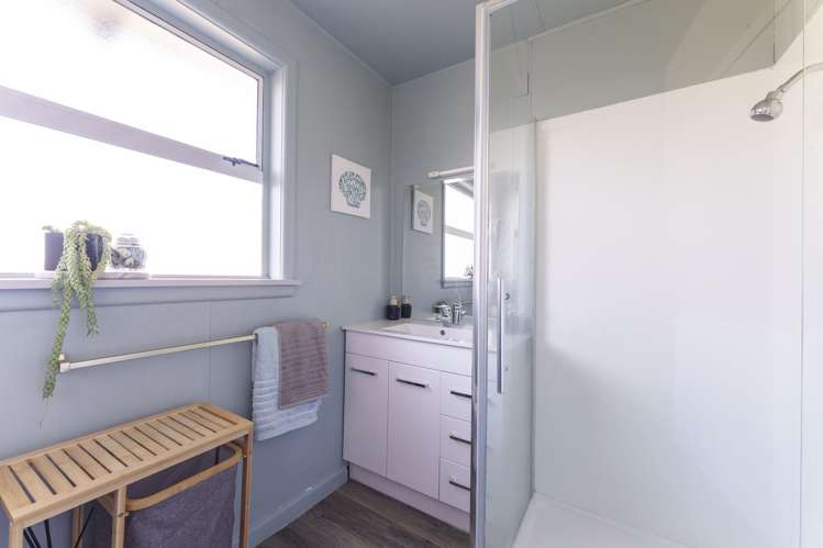 112 Briggs Road Shirley_8