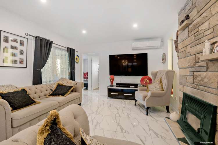 63 Sylvan Crescent Te Atatu South_12