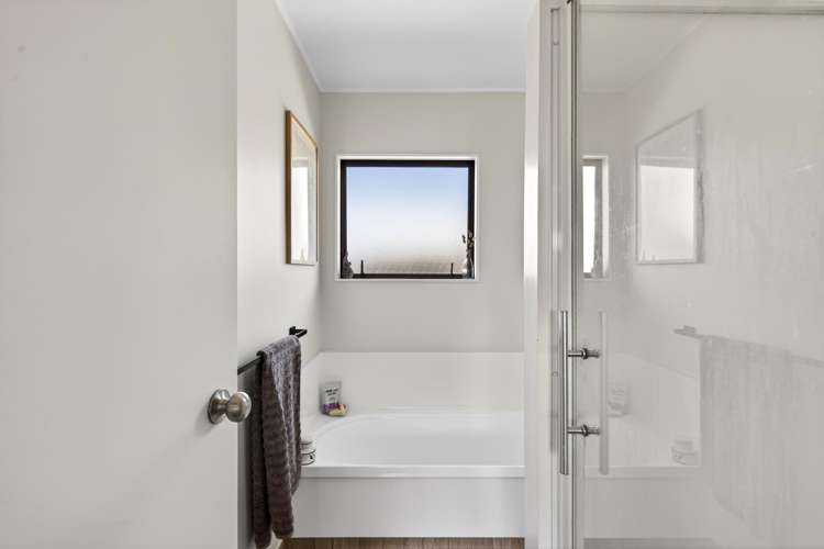 43A Tait Drive Greenmeadows_2