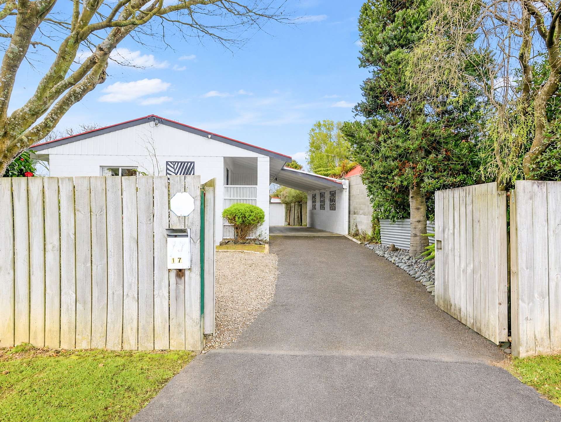 17 Saxbys Road Glenview_0