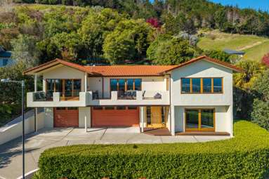 22 Hillplough Heights_3