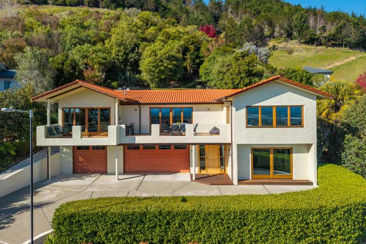 22 Hillplough Heights_3