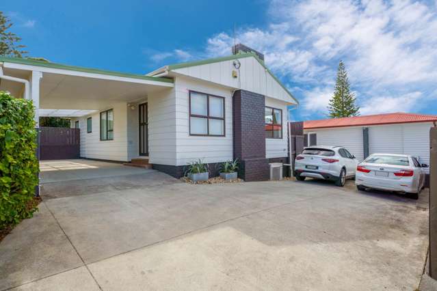 124 Archibald Road Kelston_2