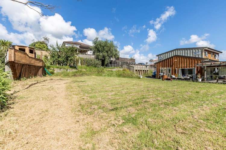 23b Roland Road Greenhithe_11