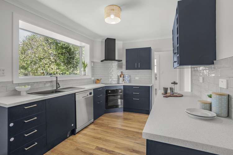 662 Main Road North Te Marua_8