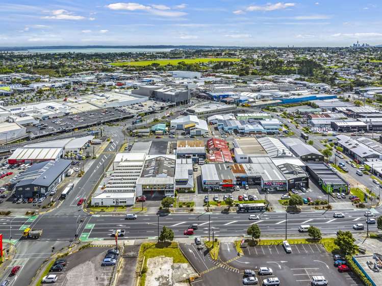 8/18-22 Clark Street New Lynn_10