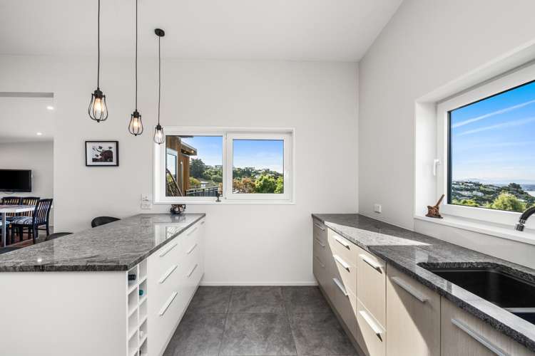 102 Moncks Spur Road Redcliffs_5