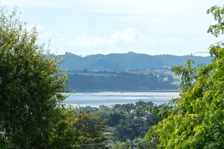 81 Litten Road Cockle Bay_17