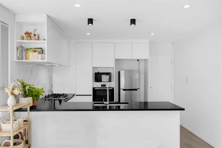 21 Fredrick Hanson Road Takanini_11