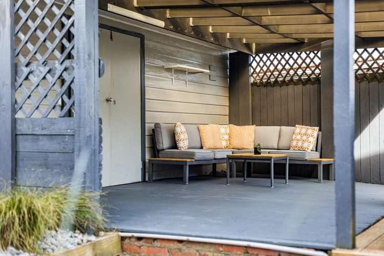 143 California Drive Totara Park_19