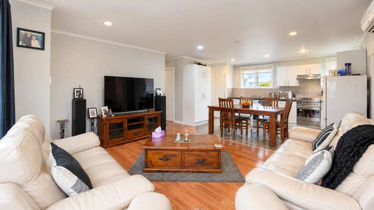 22 Station Street Tirau_21