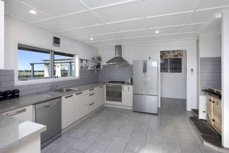 256 Stokes Road Balcairn_9