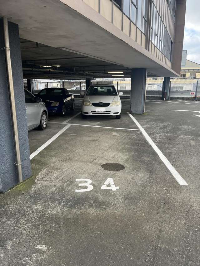4B34/187 Victoria Street - Car park Te Aro_3