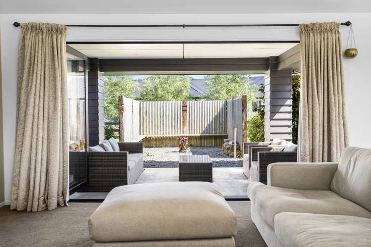 47 Alan Livingston Drive Cambridge_8