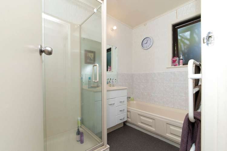 100a Rosier Road Glen Eden_6