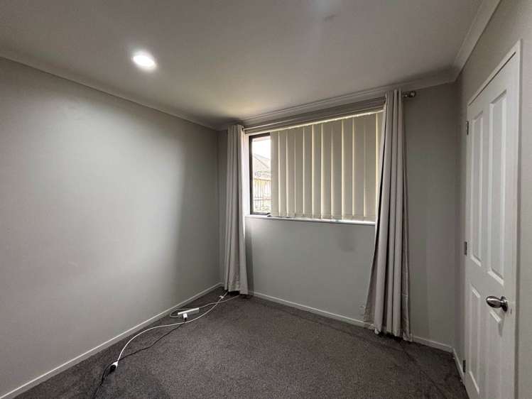 207 Keri Vista Rise Papakura_4