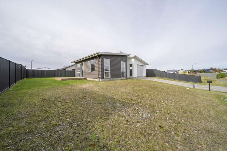 22 Hidden Lakes Avenue Te Anau_28