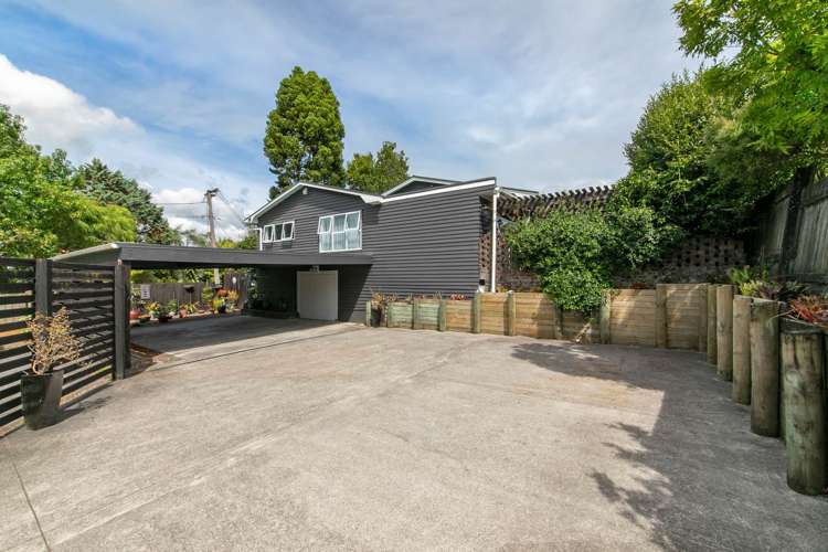 27 Captain Scott Road Glen Eden_16