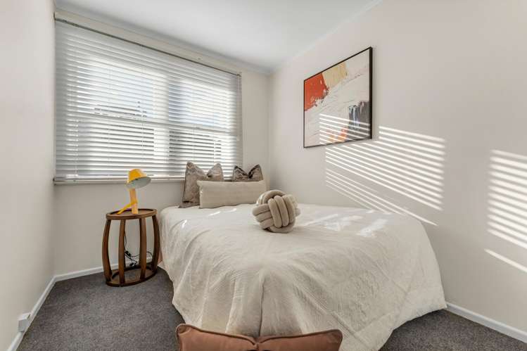 1/34a Parr Road South Point Chevalier_10