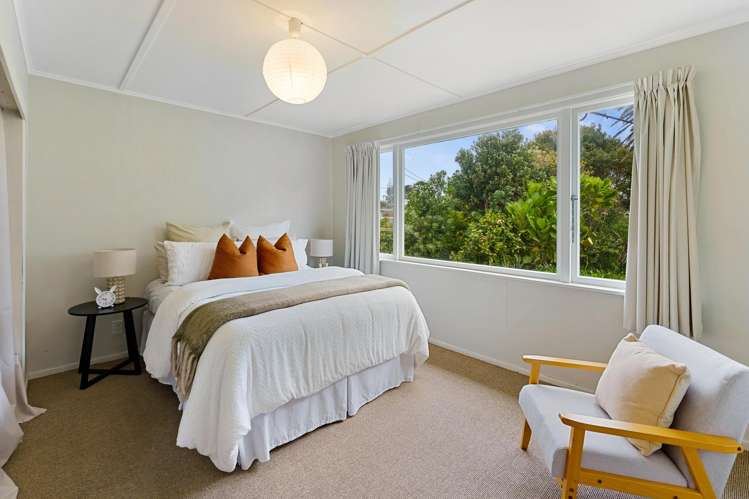 8 The Avenue Otaki Beach_7