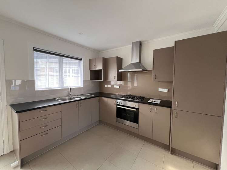 2/32 Wentworth Avenue Papatoetoe_6