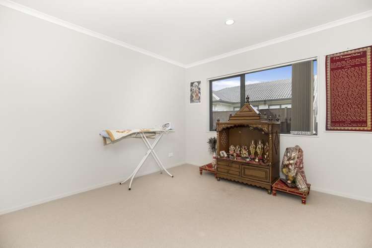 10 Creda Road Wattle Downs_11