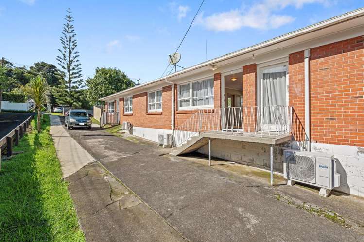 2/6 Shirley Road 10031_13