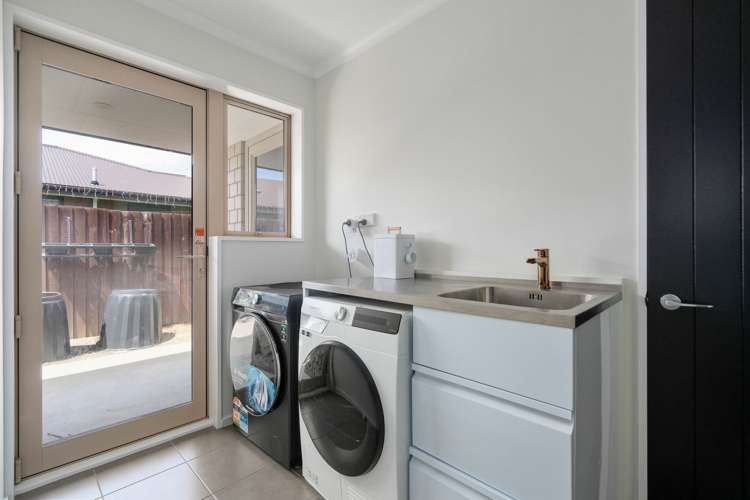 47 47A Marlowe Place Rolleston_17