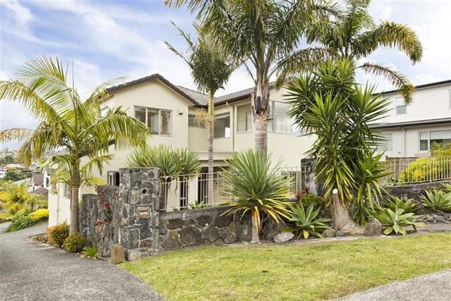 8 Scarboro Terrace Murrays Bay_1