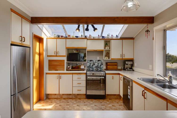 60 Western Road Bellevue_15