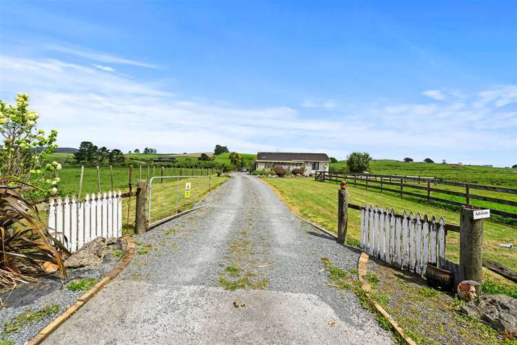 1057 Mangakahia Road_0