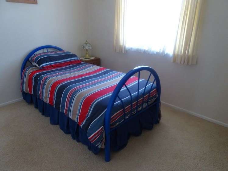 6 Kinsella Place Paeroa_16