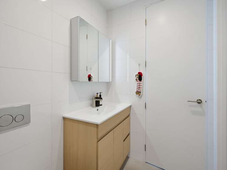 506/371 Khyber Pass Road Newmarket_11