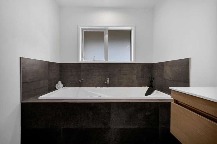 1/20b Gordon Street Glen Avon_26