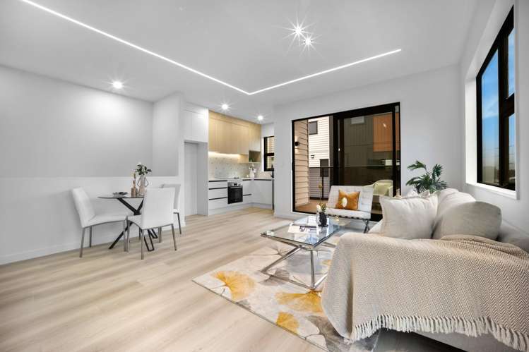 8/37 Hillside Road_4