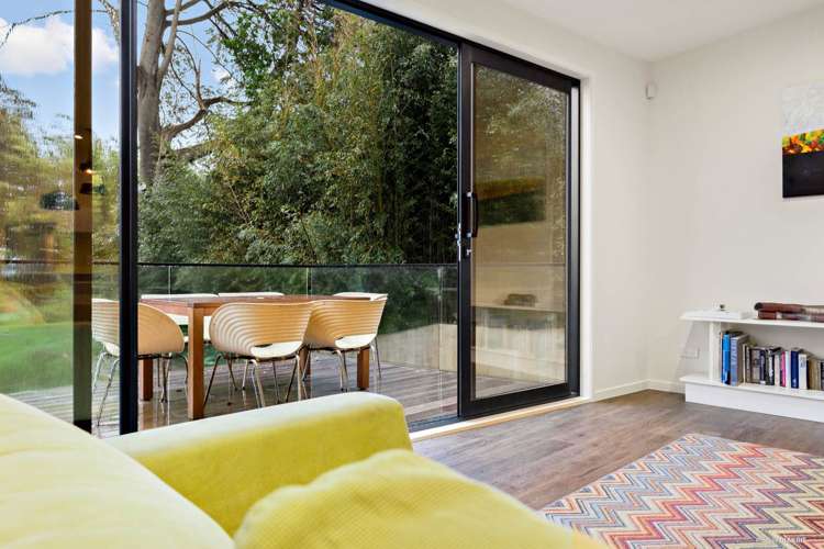 26 Arataki Views Way Glen Eden_6