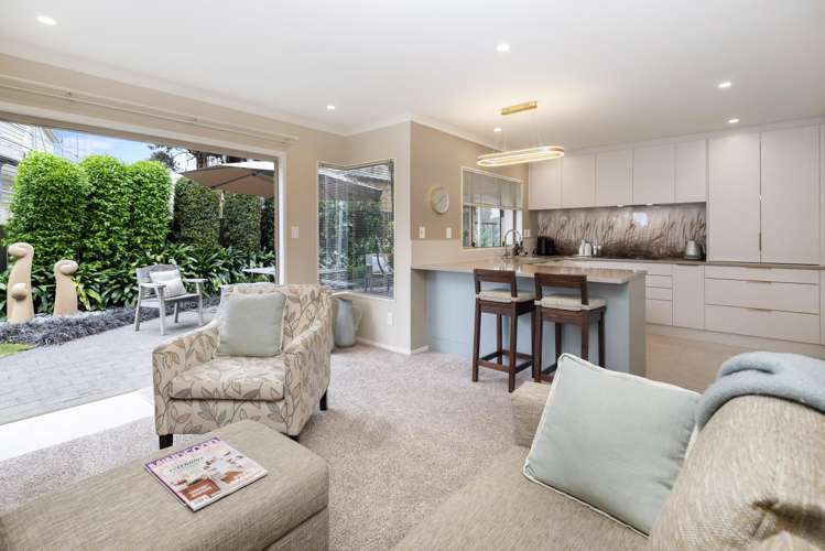 17a Thurston Place Bucklands Beach_2
