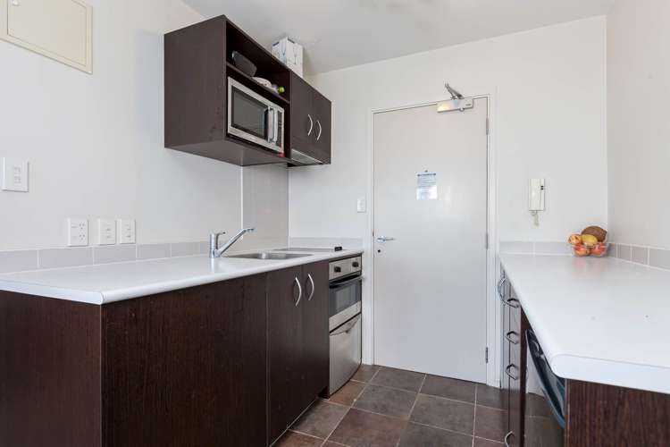 1011/1 Parliament Street City Centre_3