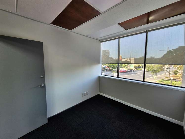 Level 1/3053 Great North Road New Lynn_16