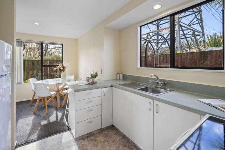 2/31 Peebles Drive Hei Hei_13