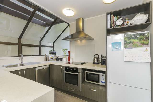 2/86 Riddell Road Glendowie_2