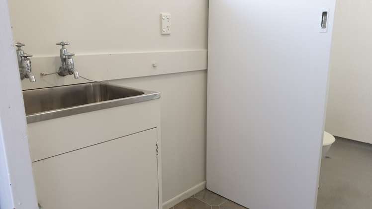 1/4 Kaumatua Place Te Atatu Peninsula_11