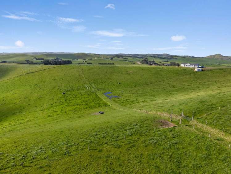 177 Rehutai Road Baylys Beach_10