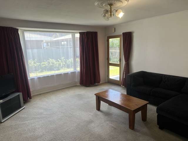 2/267 Moore Street Ashburton_3