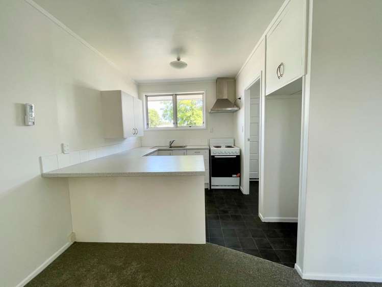 2/68 Ruawai Road Mt Wellington_2