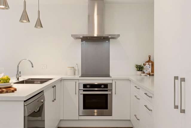 4/160 Rossall Street Merivale_2