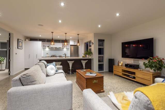 21 Metzenthin Close Raumati South_1