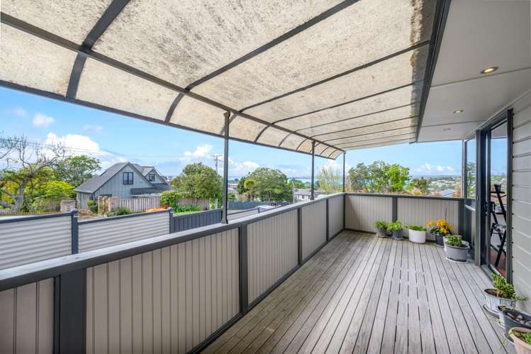 21 Beach Road Mellons Bay_9
